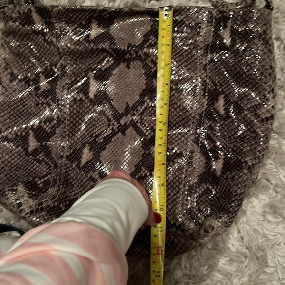 MK animal print beautiful bag shoulder purse like brand new used only few times - Picture 3 of 9